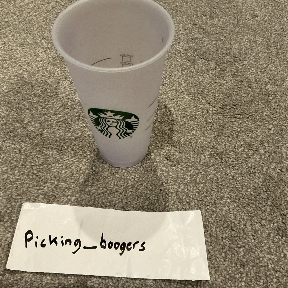 Starbucks Reusable Cold Cups With One Lid, Lot Of 9! 24oz